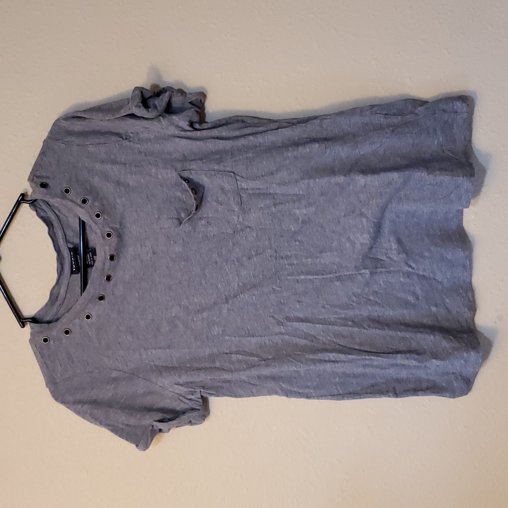 Torrid Grey Top Sz 00